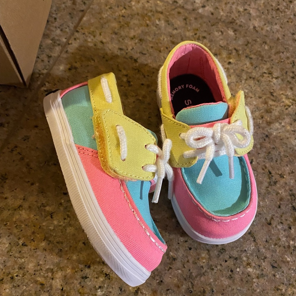 Speedy topsides toddler memory foam shoe